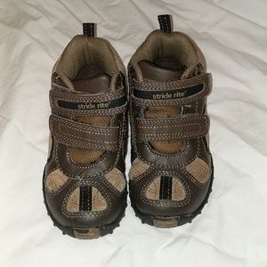 Boys Stride Rite boots
